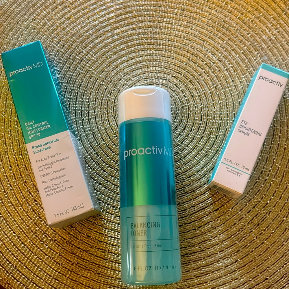 PROACTIV MD*Daily Oil Control Moisturizer*Balancing Toner*Eye Brightening Serum